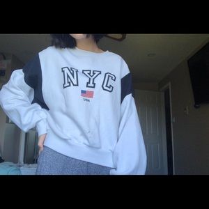 h&m NYC oversized sweatshirt